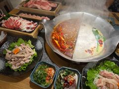 -湊湊火锅·茶憩(郑州绿地新都会店)