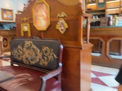 -秘密旅行Bonjour(黑金冠 江南西店)