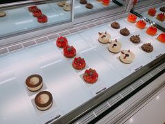 -潮一不贰·法式甜品·生日蛋糕·西式简餐(外滩店)