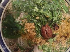 -云阿蛮云南生烫牛肉米线(奉贤路店)