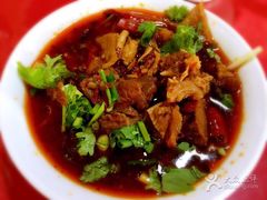 -谢老五跷脚牛肉·非遗传承店