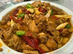 -汗腾格里·风味餐厅(新疆驻京办店)