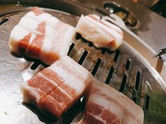 -哈哈碳都·牛肋条无限自助烤肉(台江万达店)