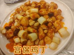 -鑫巴蜀小镇 · 水煮鱼专研店(玉桥店)