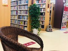 -浦东新区花木街道图书馆