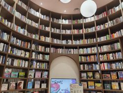 -奈尔宝·儿童乐园·亲子餐厅(鄞州万达店)