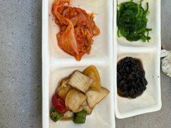 -豚妈妈汤饭·部队锅(南京东路店)