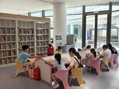 -广州市白云区图书馆