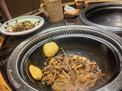 -锅老头海鲜铁锅炖