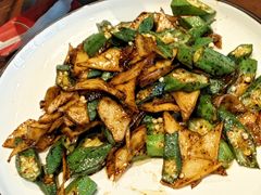 -那家老院子东北菜·饺子·小鸡炖蘑菇(艳华街店)
