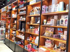 -新华书店(永安路店)