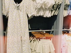 -Hollister(天环广场店)