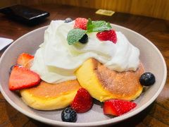草莓舒芙蕾松饼-WOKKA by艮上(中海环宇荟店)