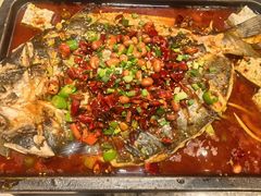 -里岛烤鱼(东港凯虹广场店)