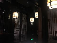 -余欢领鲜火锅(新街口店)