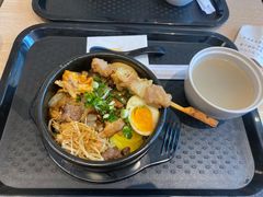 京都牛肉溏心蛋丼饭加鸡肉串-大家乐(广州宝岗店)