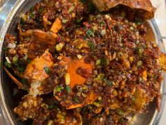 -凤凰路何眼镜香辣蟹(花果园店)