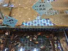 -天盛海鲜烧烤大排档·本地小海鲜·牟平腿穗子(幸福店)