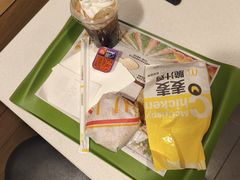 -麦当劳(乳山路店)