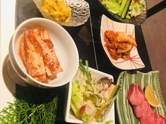 -山川小町·极番烧肉(新地假日广场店)