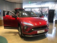 -蔚来中心(北京中关村店)