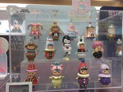 -泡泡玛特POPMART(东直门来福士店)
