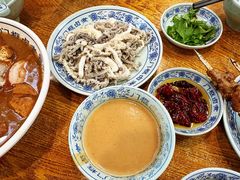 老北京爆肚-门框胡同百年卤煮(新街口店)