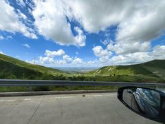 -芦芽山旅游度假区