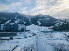 -鳌山滑雪度假区