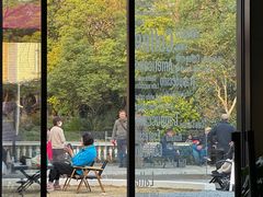 -J Create城市露营咖啡·简餐·宠物(上海动物园店)