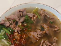 -犇逸·乐山跷脚牛肉·四川现炒(览海店)