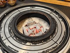 -阿山卓·野生菌火锅·纳西火塘烤肉