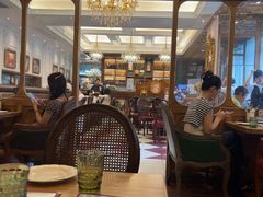 -秘密旅行Bonjour(黑金冠 江南西店)