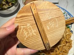 -镇南锅盖面馆(解放路店)