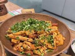 -成都你六姐·牛肉冒菜(信泰中心商场店)