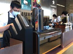 -星巴克臻选(北京前门大街店)