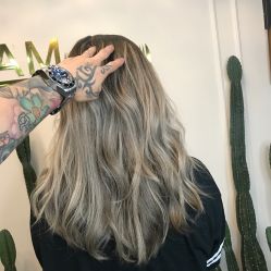 -3AM HAIR SALON烫发染发接发