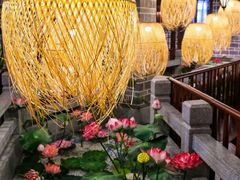 -湘西小馆(滨河路店)