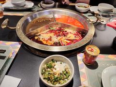 -廖掌柜·重庆鲜货火锅(上海首店)