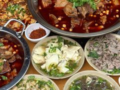 -大众跷脚牛肉馆·非遗传承单位(峨眉山店)