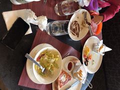 -WOLFGANG PUCK KITCHEN & BAR(迪士尼小镇店)