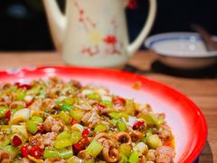 破店泡椒脆肚-泥糊破店小酒馆·团建聚餐(南京西路店)