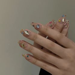 -CM.Nail美甲美睫