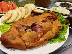精品香酥鸭-晋阳饭庄(虎坊桥店)