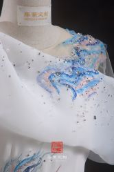 点击看大图 -藤薰定制中式嫁衣礼服旗袍店