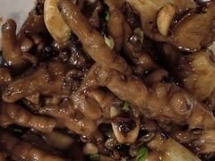 秘制红烧凤爪-靓靓蒸虾(中山里店)