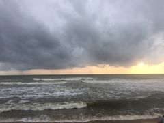 -尼甘布海滩