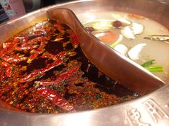 -山城鼎重庆老火锅(西安钟楼店)
