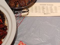 -肥肥虾庄·金牌油焖大虾(杨园滨江时代walk店)