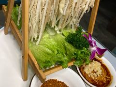 -纳家楼·地道陕菜(劳动路店)